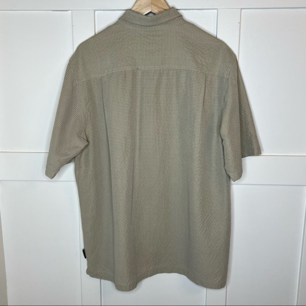 ROYAL ROBBINS Checker Plaid Khaki Off White Size Large Button Down Shirt